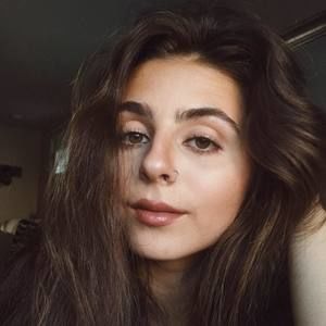 Meet your Posher, Ronni